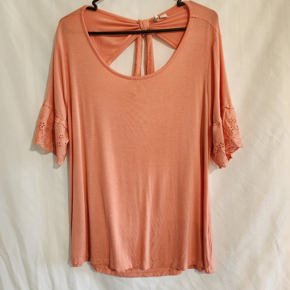 ESTABLISHED 1946 WOMEN'S PEACH FLUTTER SLEEVE ROUND BLOUSE TOP SIZE LARGE